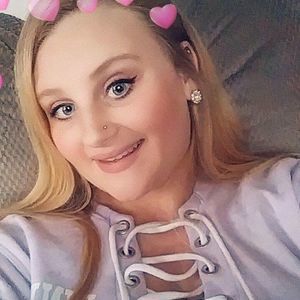 Meet your Posher, Alyssa velasquez